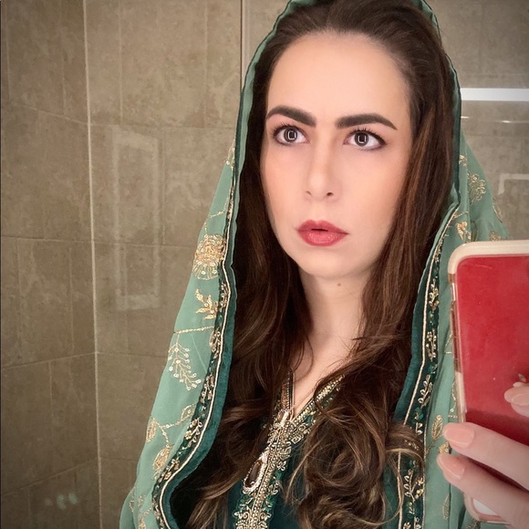 Meet your Posher, Ashley - Picture 12 of 16